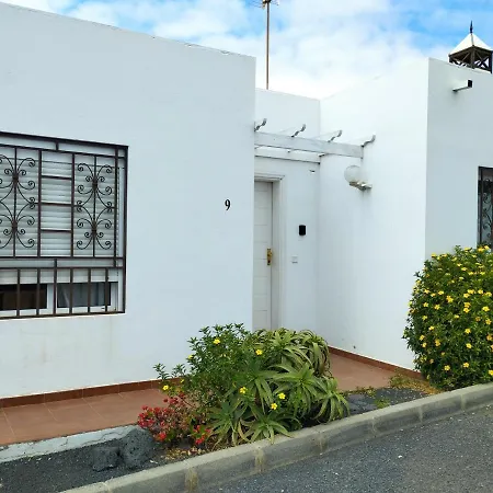Casa Frontera -private Pool- Tatil Evi Costa Teguise